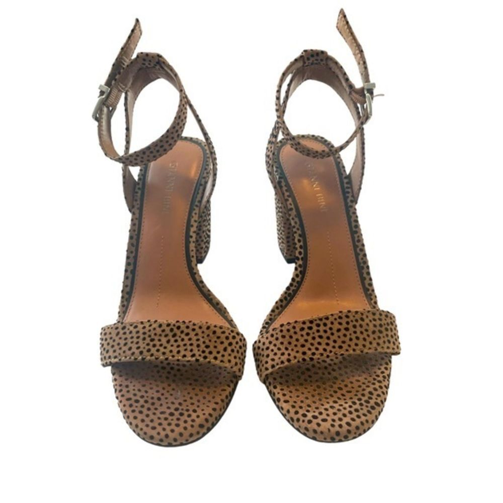 Gianni Bini Woman’s Animal Print Bono Arleena‎ Sandal, Size 6